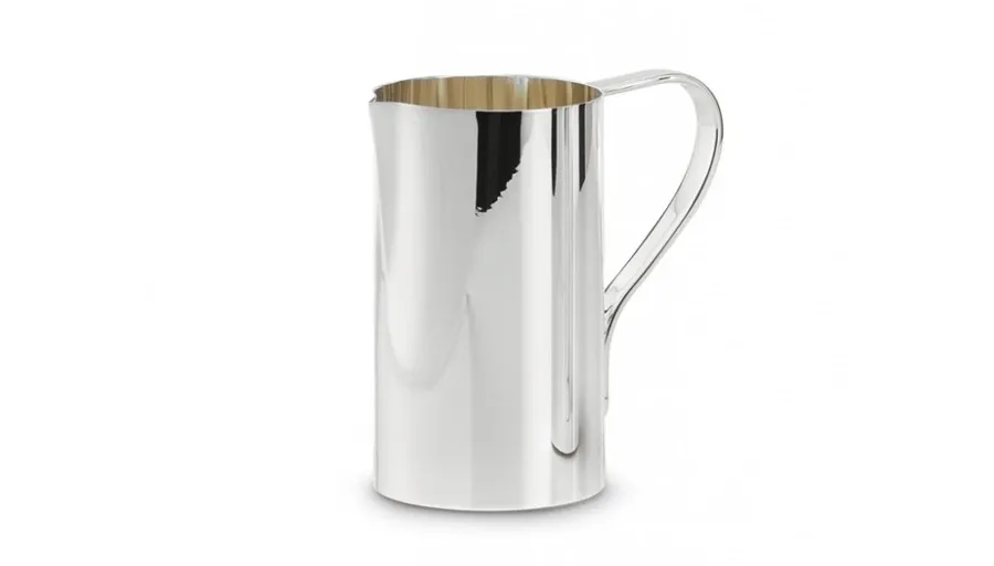 picture 1 Beautiful, square edged champagne bucket with base 
