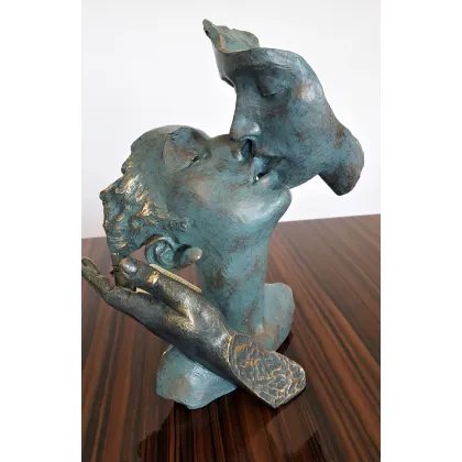 Zdjęcie Pocałunek - unikalna figura do salonu