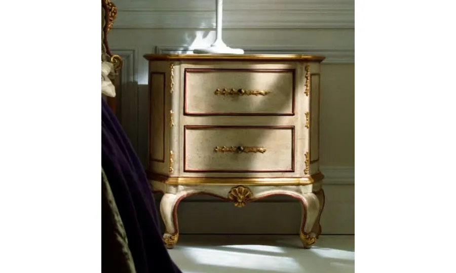 obrazek 2 Elegancka szafka nocna w stylu renesansowym