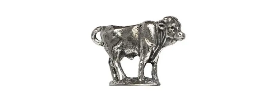 picture 3 Elegant paper knife - cow