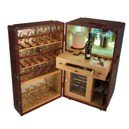 Zdjęcie Wyszukany mini barek - hiszpańska produkcja!