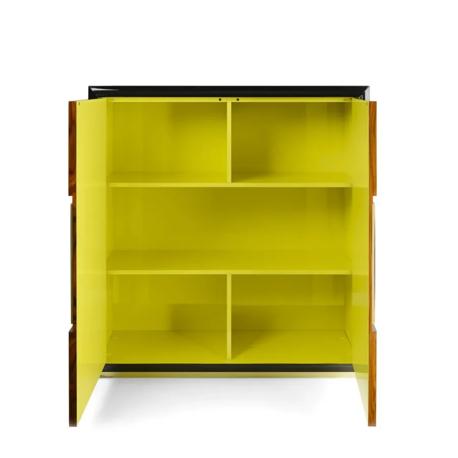obrazek 2 Dwudrzwiowa drewniana szafka z włoch  H.150xL.150xP.50 cm