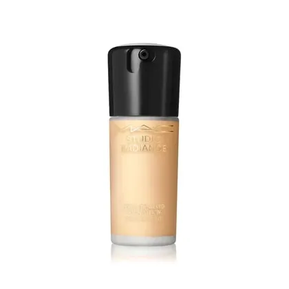 Zdjęcie MAC Studio Radiance Serum Powered Foundation Podkład w płynie 30 ml NC20
