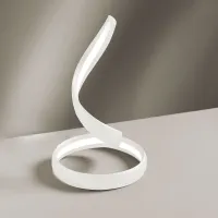 Zdjęcie Stylowa lampa Flame na biurko lub stolik