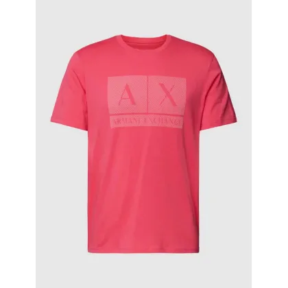 Zdjęcie T-shirt z nadrukiem z logo