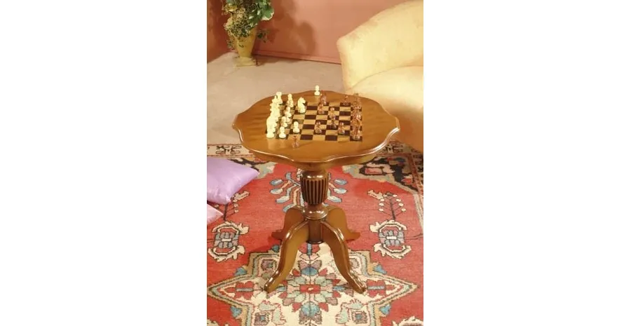 picture 1 Exclusive chess table complete with pieces