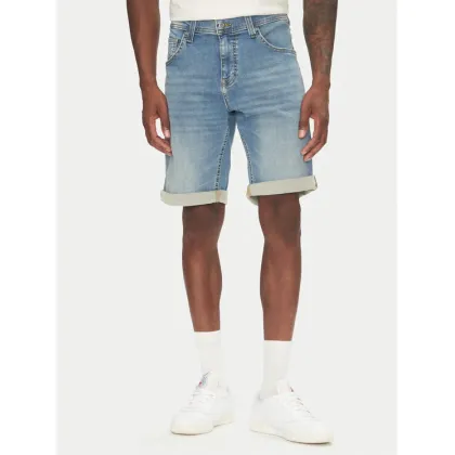 Zdjęcie Mustang Szorty jeansowe Chicago Z 1016349 Niebieski Slim Fit