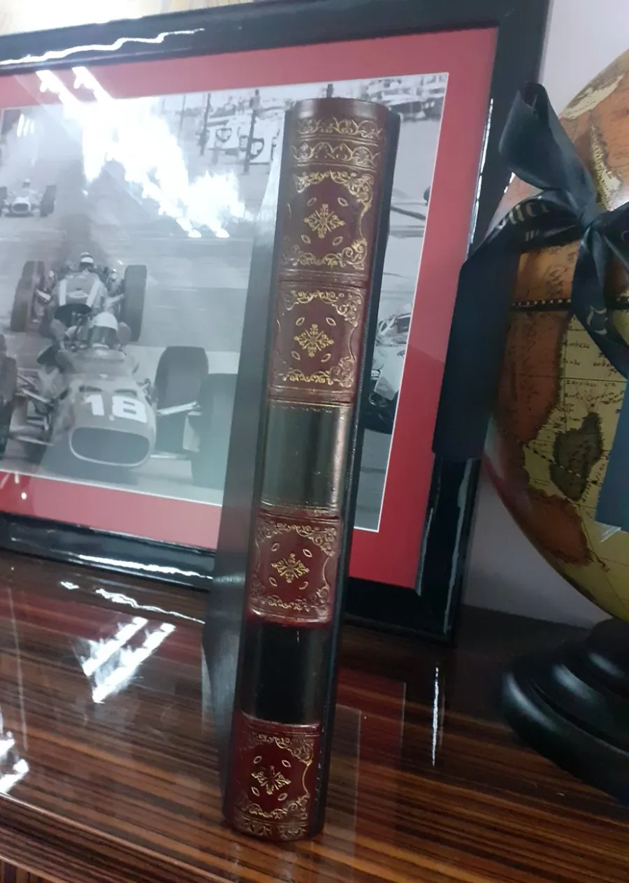 obrazek 4 Luksusowe segregatory na dokumenty - The Original Books Works