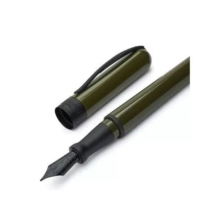 Zdjęcie Ekskluzywne pióro wieczne Avatar Ur - Glossy Black EF Military Green
