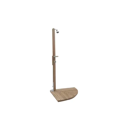 Picture A unique shower with an Air base for the garden