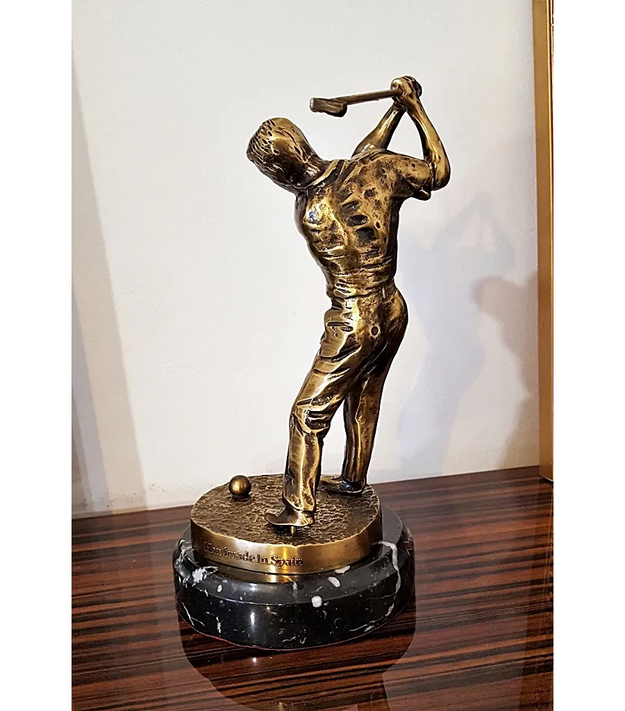 obrazek 4 Trofeum dla golfisty