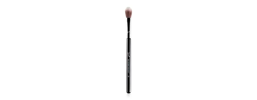 obrazek 1 Sigma Beauty F03 - High Cheekbone Highlighter Pędzelek do pudru 1 szt.