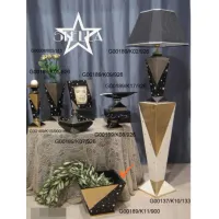 Zdjęcie Niepowtarzalna doniczka ceramiczna z kryształkami