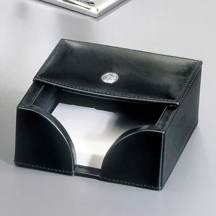 Zdjęcie Elegancki pojemnik na karteczki - El Casco