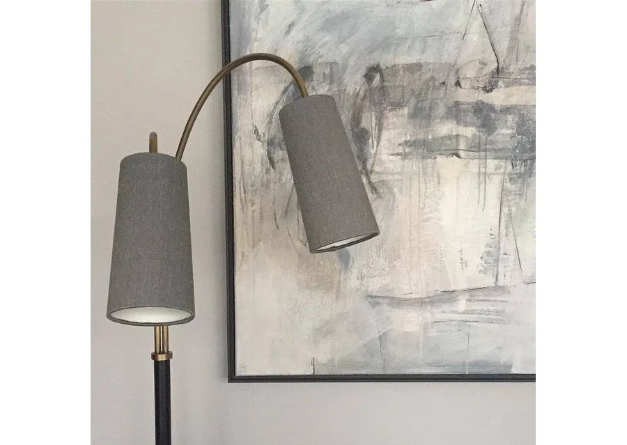 obrazek 4 Unikatowa mosiężna wysoka lampa KELLY z dwoma światłami