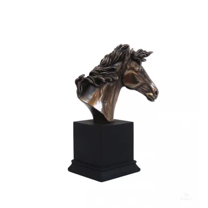 Picture Horse head statuette on a base with the option of engraving