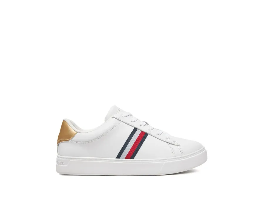 obrazek 1 Tommy Hilfiger Sneakersy Essential Court Sneaker FW0FW08321 Biały