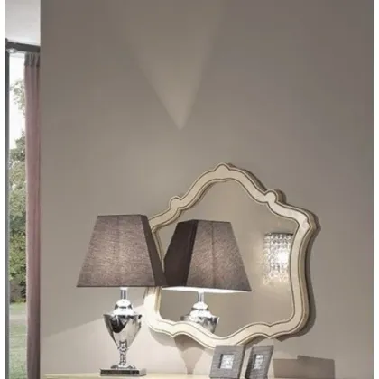 Zdjęcie Ramka do lustra o pięknym kształcie - Zanini