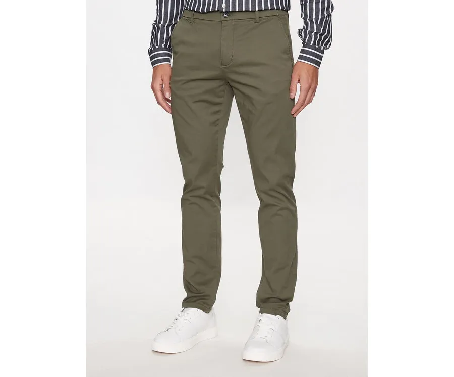 obrazek 1 Lindbergh Chinosy 30-005044 Zielony Slim Fit