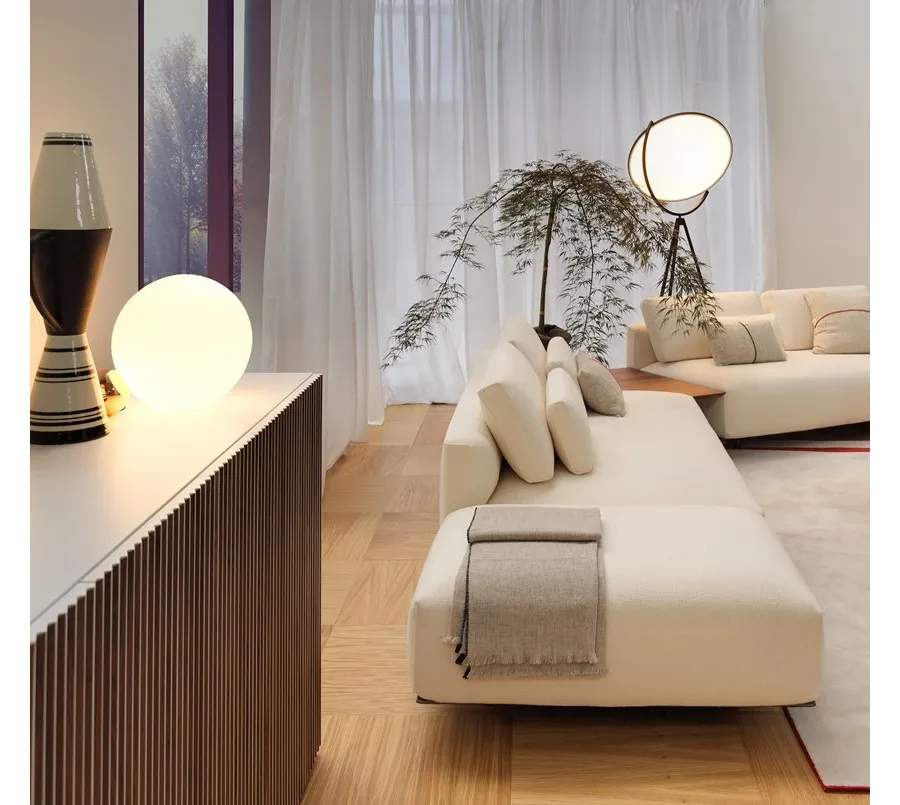 obrazek 6 Designerska Sofa do Minimalistycznego, Nowoczesnego Salonu - Casmania Horm
