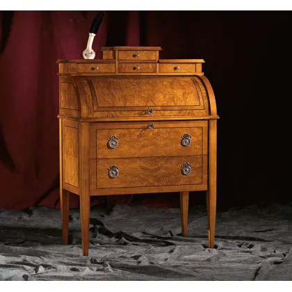Zdjęcie Prestiżowy włoski renesansowy sekretarzyk do gabinetu