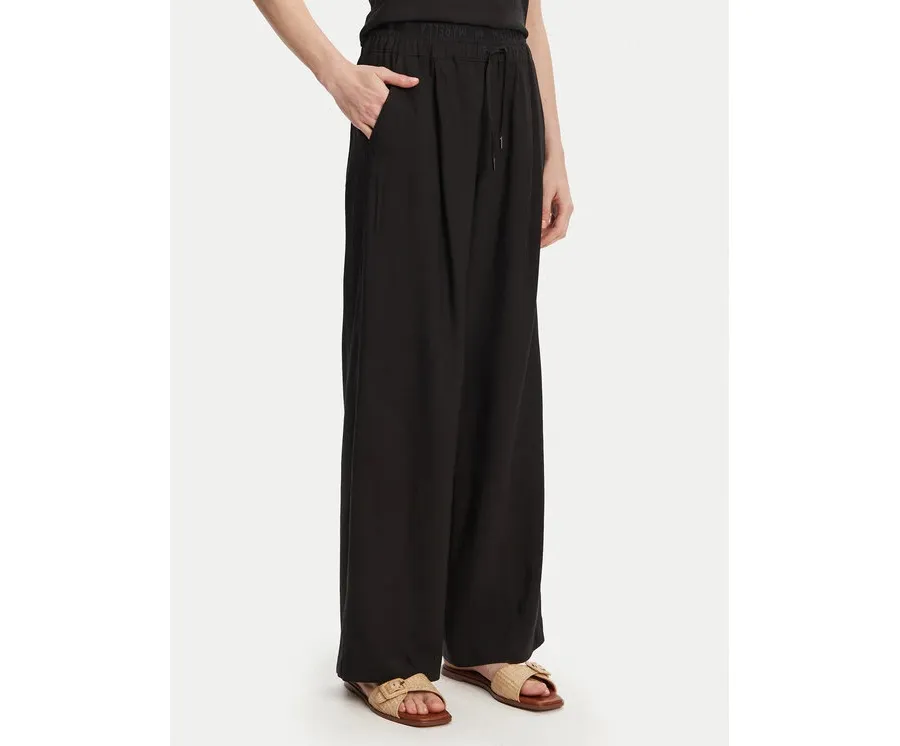 obrazek 1 Marella Spodnie materiałowe Fred 2513131085 Czarny Wide Leg