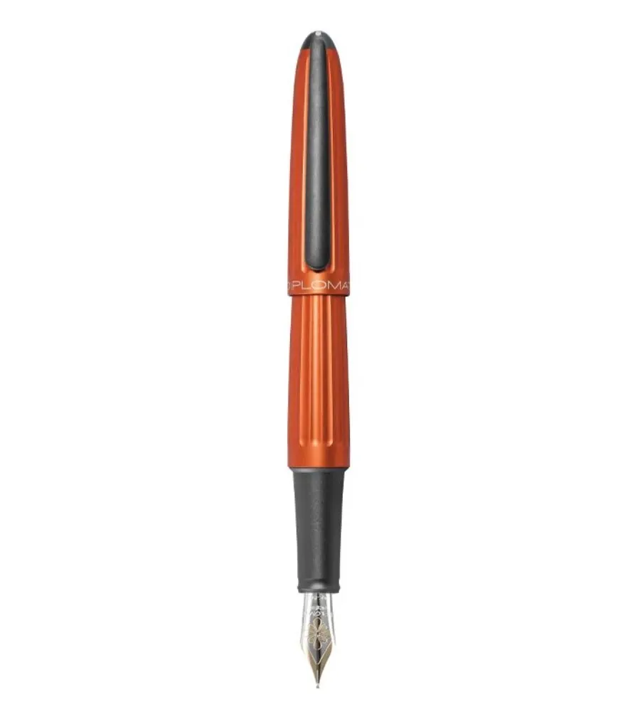 obrazek 1 Pomarańczowe pióro wieczne DIPLOMAT Aero, 14ct