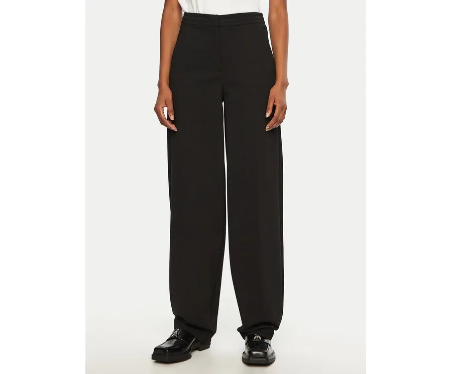 obrazek 1 Patrizia Pepe Spodnie materiałowe 8P0674/A025-K103 Czarny Regular Fit