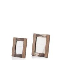 Picture Stylish photo frame in matt corner and walnut veneer - Arcahorn