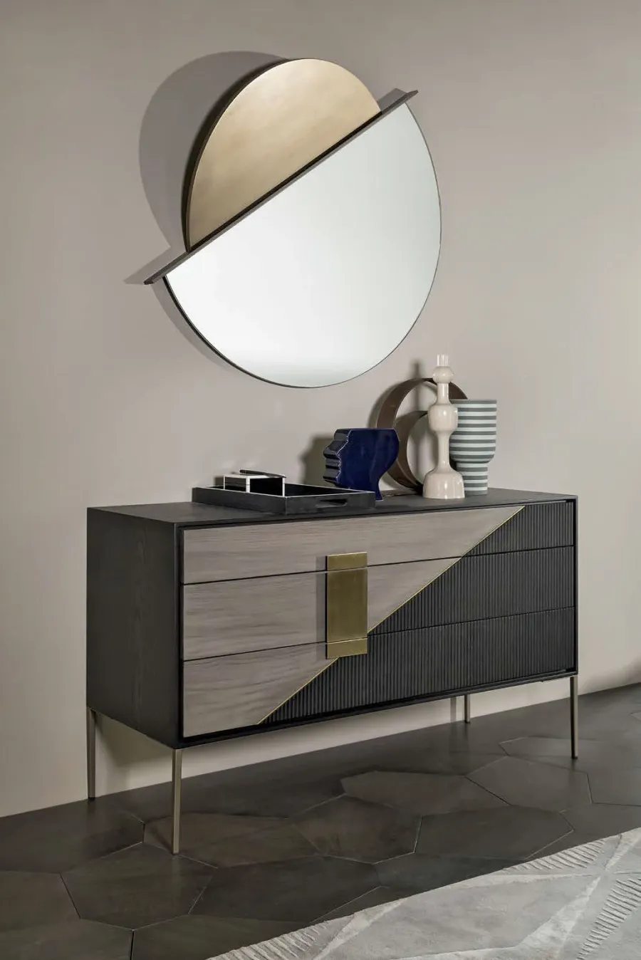 obrazek 1 Szykowne lustro do eleganckiego salonu lub sypialni w stylu minimalistycznym