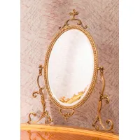 Picture An exclusive mirror straight from Italy