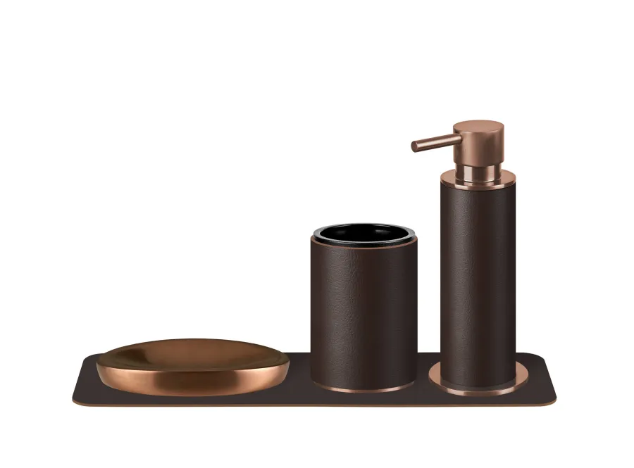 obrazek 2 Skórzany uchwyt na kubek w kolorze czekoladowym z miedziowanym obrzeżem