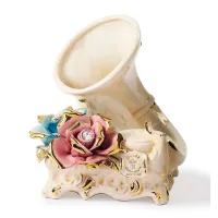 Zdjęcie Wysokiej jakości figurka gramofonu dla miłośników muzyki