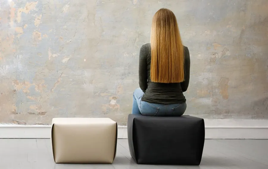 obrazek 4 Wyjątkowa ręcznie wykonana skórzana pufa