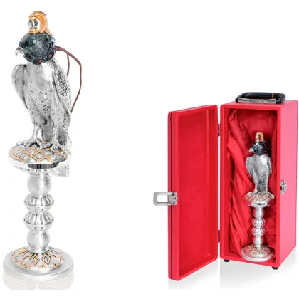 Zdjęcie Piękna figurka jastrzębia - sklep Luxury Products