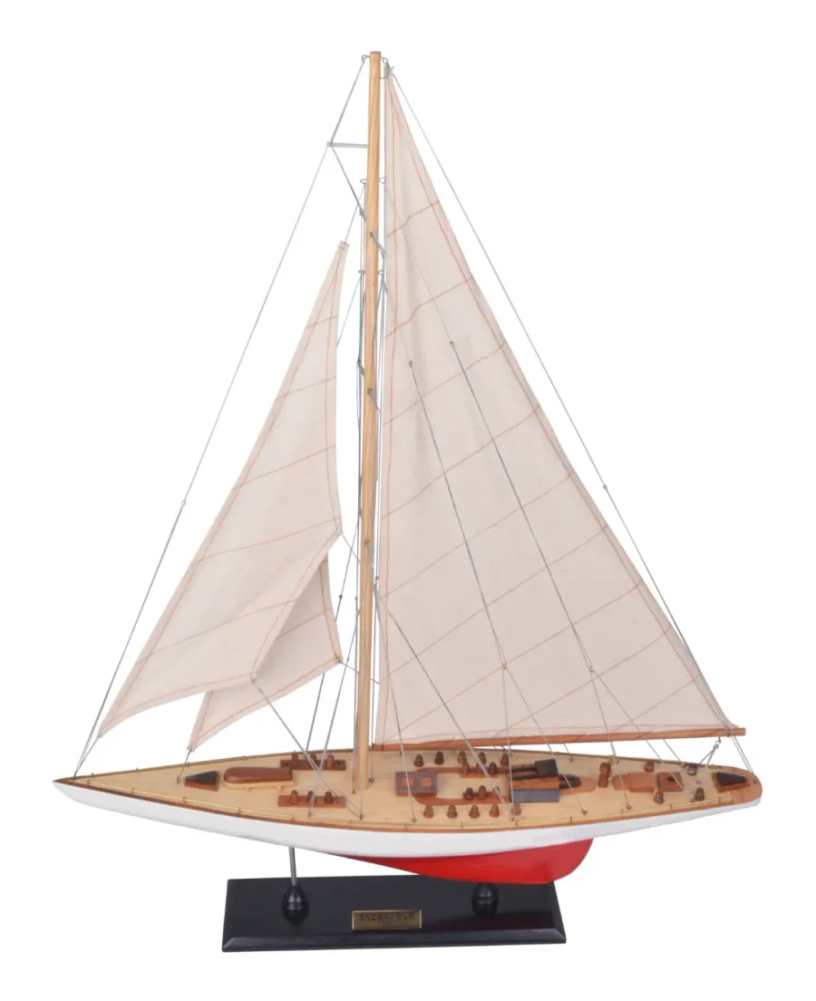 obrazek 1 Czerwono-biały model jachtu Endeavour - Authentic Models