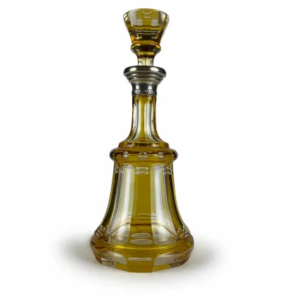 Zdjęcie Żółta kryształowa butelka na alkohol z XX wieku