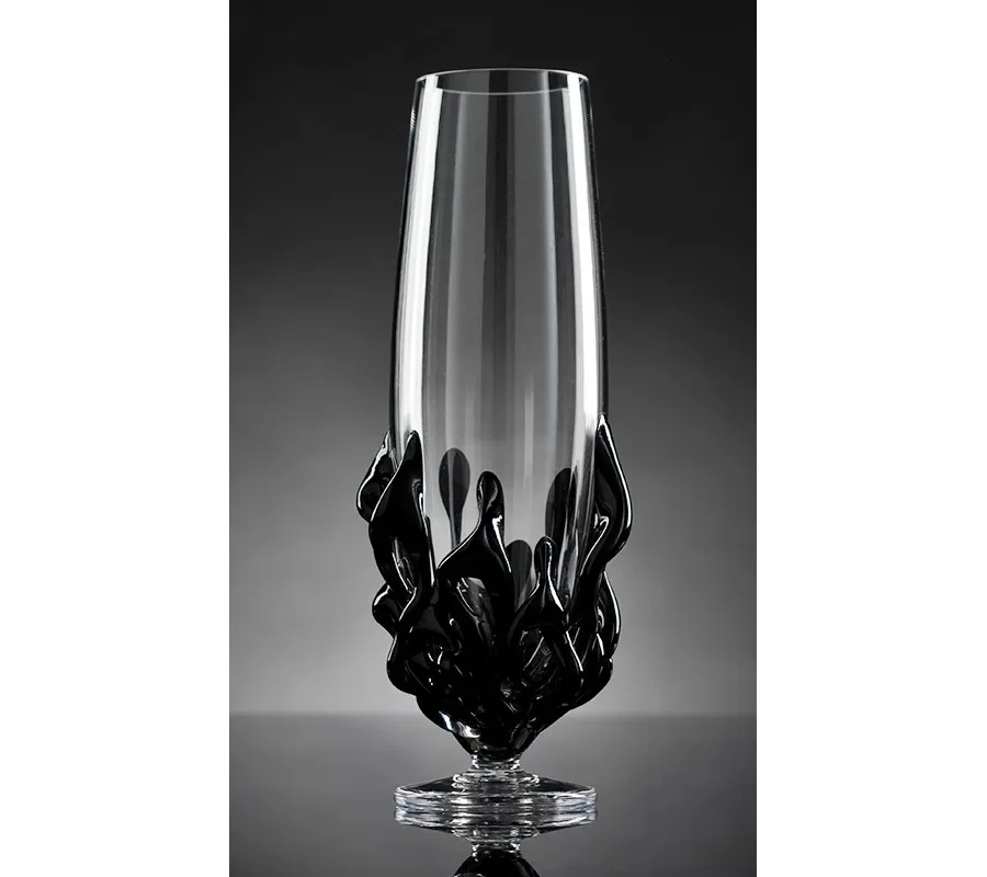 picture 1 Luxurious champagne glass from the Flame collection