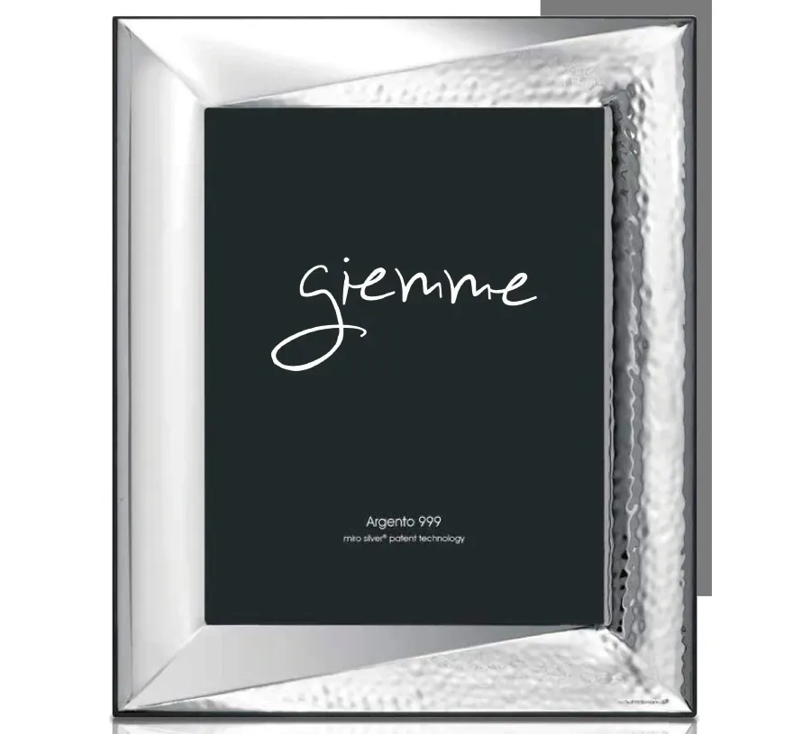 obrazek 1 Designerska ramka na zdjęcia 20х25 cm w kolorze srebrnym