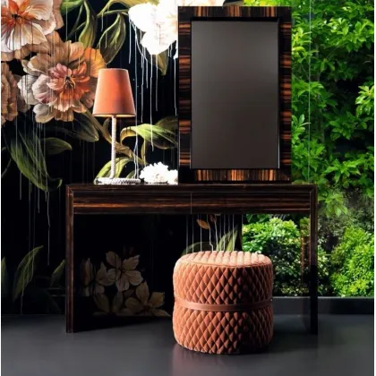 Picture A wonderful Zarafa dressing table for a stylish bedroom