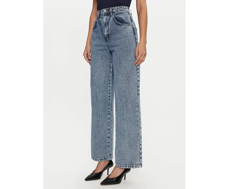 obrazek 1 Rinascimento Jeansy CFC0119969003 Niebieski Regular Fit