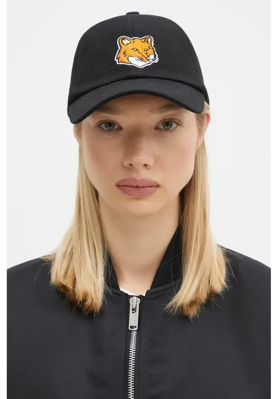 obrazek 1 Maison Kitsuné czapka z daszkiem bawełniana Large Fox Head kolor czarny z aplikacją MM06103WW0096