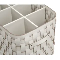 Picture Rectangular basket made of leather