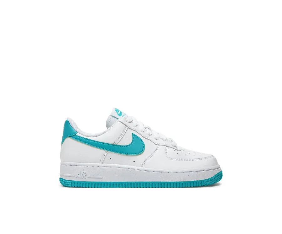 obrazek 1 Nike Sneakersy Air Force 1 '07 Nn DV3808-107 Biały