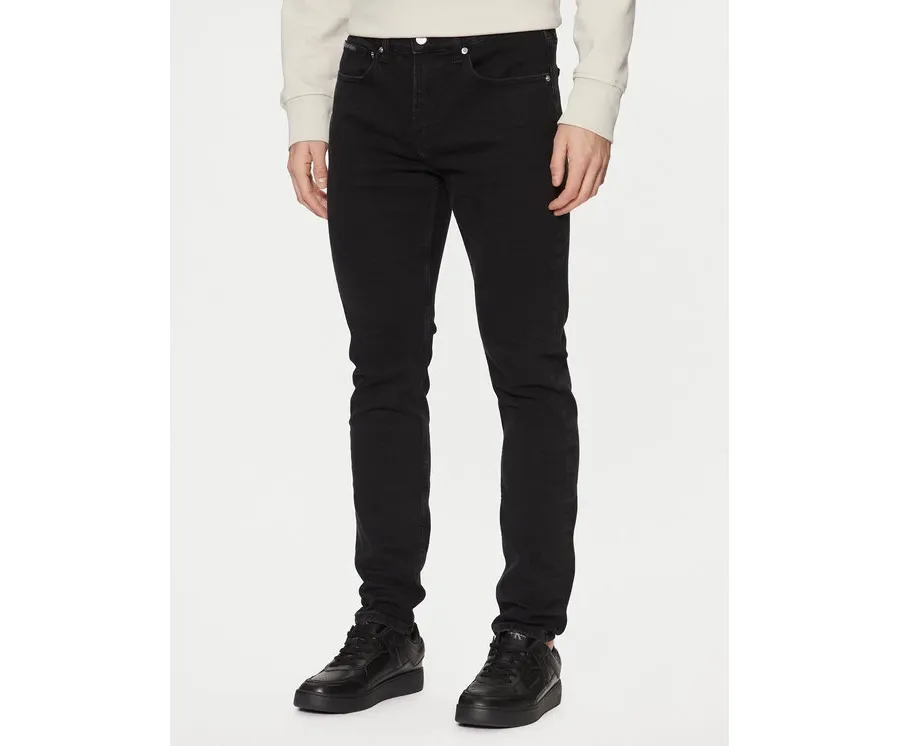 obrazek 1 Calvin Klein Jeans Jeansy J30J326532 Czarny Slim Fit
