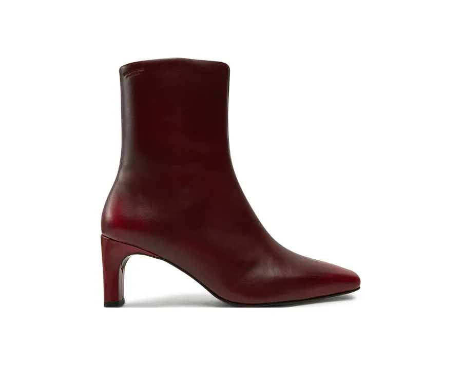 obrazek 1 Vagabond Shoemakers Botki Vendela 5823-018-47 Czerwony