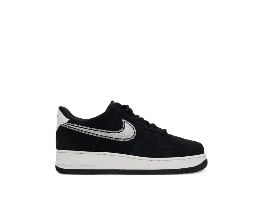 obrazek 1 Nike Sneakersy Air Force 1 07 LVS HJ4465 Czarny