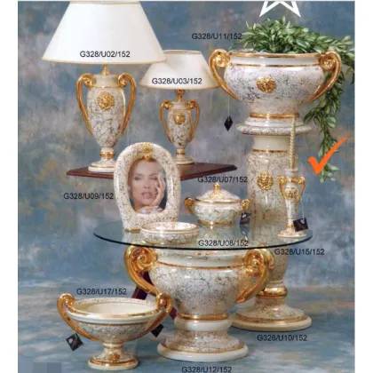 Zdjęcie Luksusowy ceramiczny świecznik