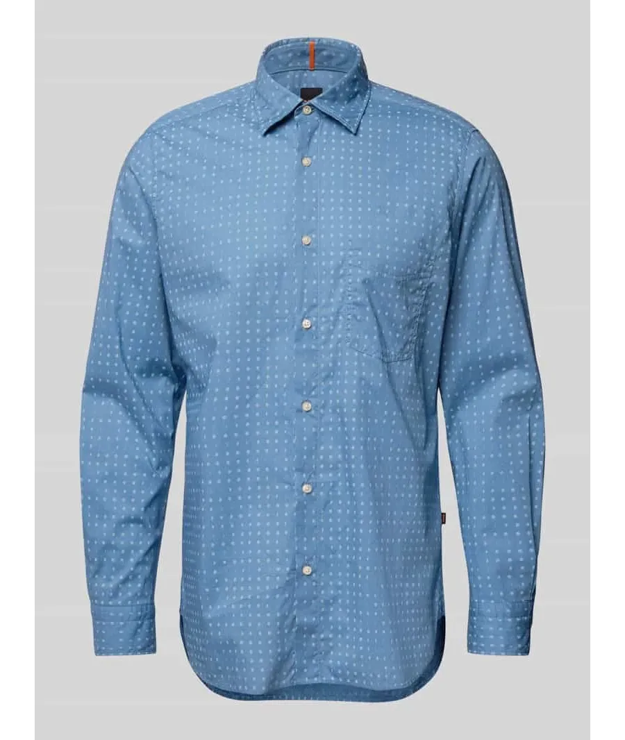 obrazek 1 Koszula casualowa o kroju regular fit z kołnierzykiem typu kent model ‘Remiton’