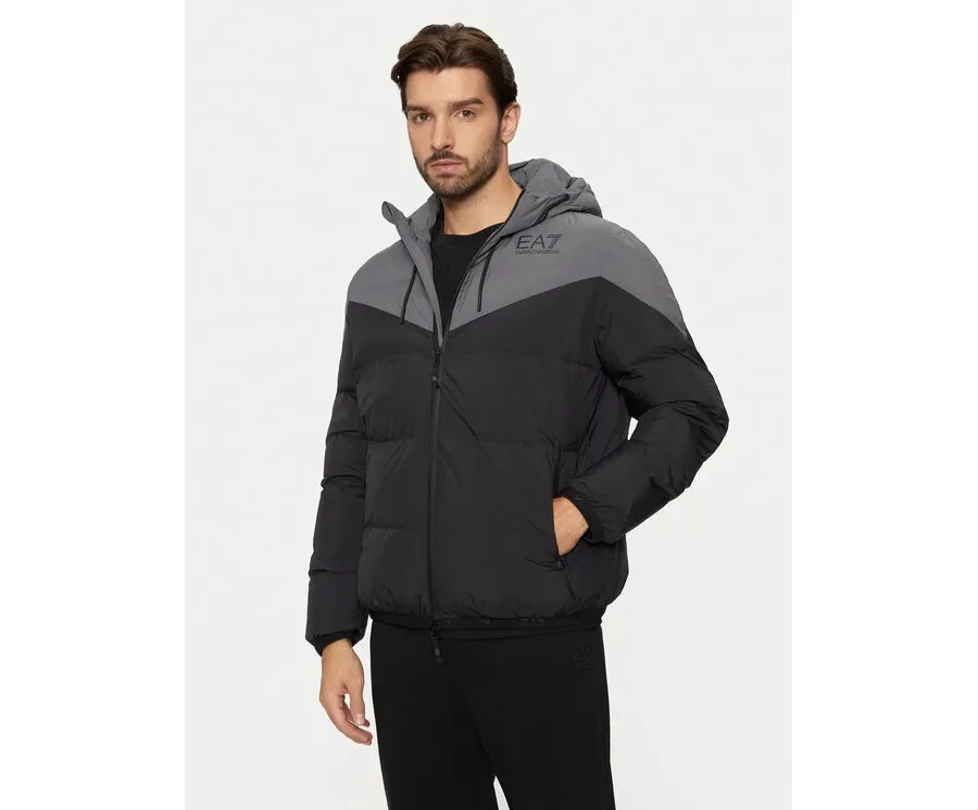 obrazek 1 EA7 Emporio Armani Kurtka zimowa 6DPB30 PNDOZ 1200 Czarny Regular Fit